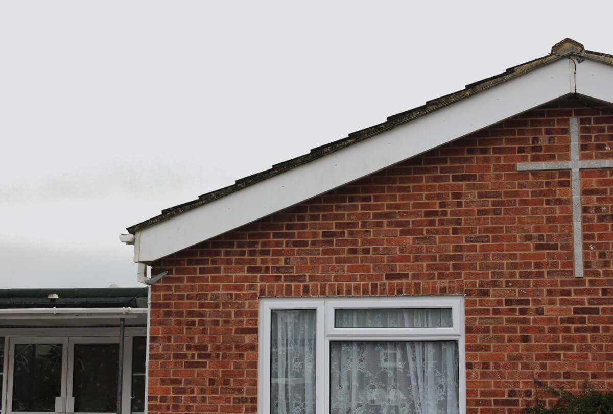 The front of Priors Park Community Church on Queens Road, Tewkesbury